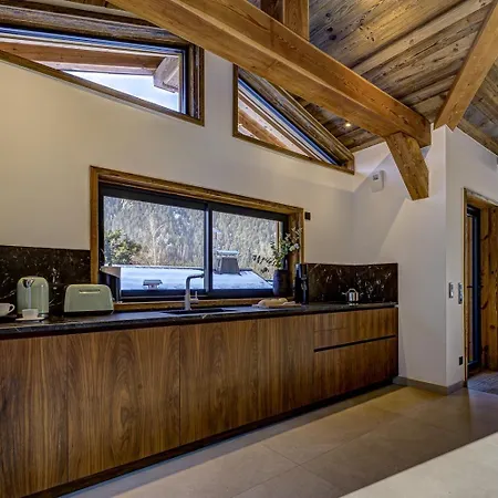 Chalet Forest *